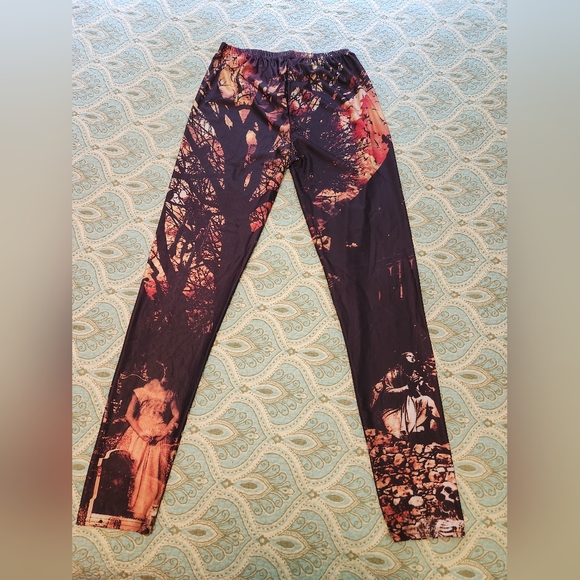 Halloween Leggings Tights- LIKE NEW - M/L Mint Lotus Leggings - Picture 4 of 11